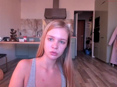 wondervera  webcam hooker show her tits