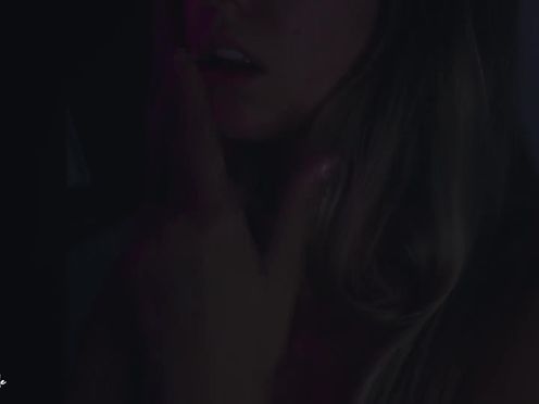 VictoriaLovesMe fucks herself in red dildo