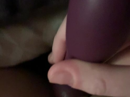 doubleddaisyyy onlyfans spectacular skin cleaves the vagina with a large dildo