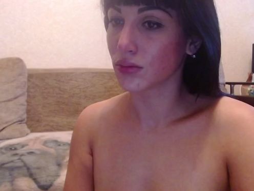 baby123lilu mature slut gets naked on camera