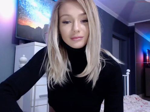 yveline myfreecams  strong orgasm with moans