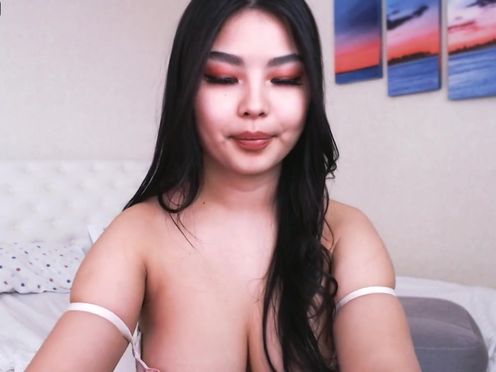 bae_suz chaturbate Naughty prostitute caresses beautiful tits