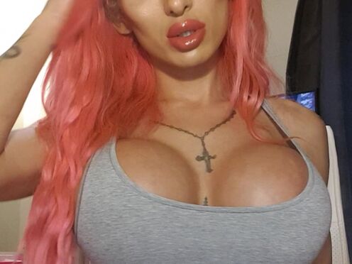 Mia Maffia Onlyfans beautiful lady effectively caresses her anus with her fingers.