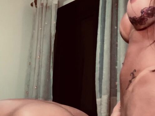 Roberta Cortes onlyfans mature masturbates in front of webcam