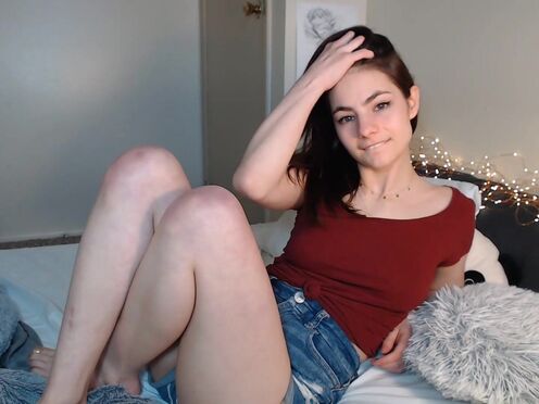 Laci_Witton onlyfans girl with a beautiful body performs a striptease