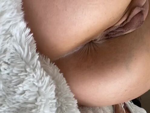 missmeforever onlyfans shines pussy and caresses big tits