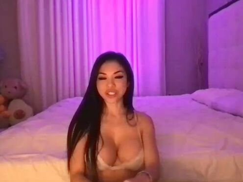 lexivixi fun with a toy