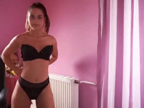 hannahpink0 thin CB model fucking with sex toy