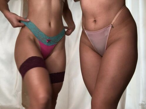 Valentina Victoria onlyfans  Spanish Cam Slut sex toy Played