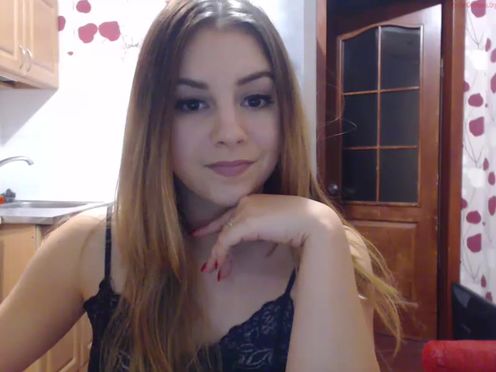 amorering  beauty hooker in webcam show